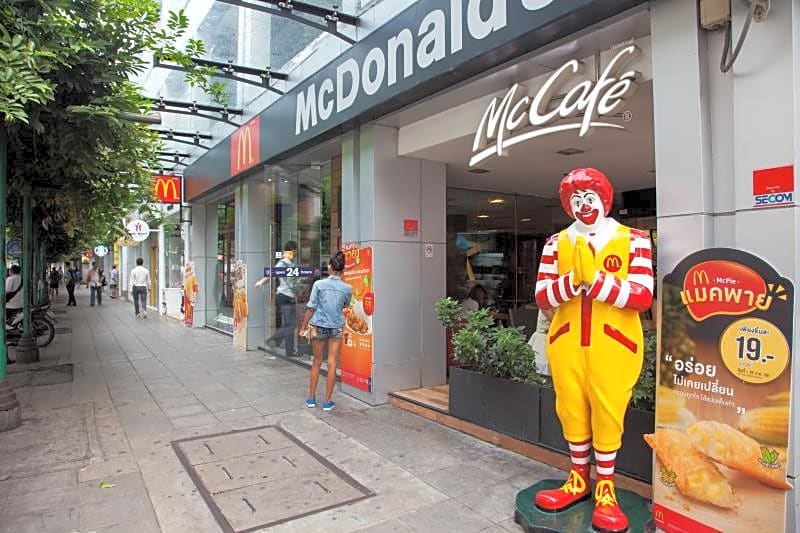 Grand 5 Hotel & Plaza Sukhumvit Bangkok