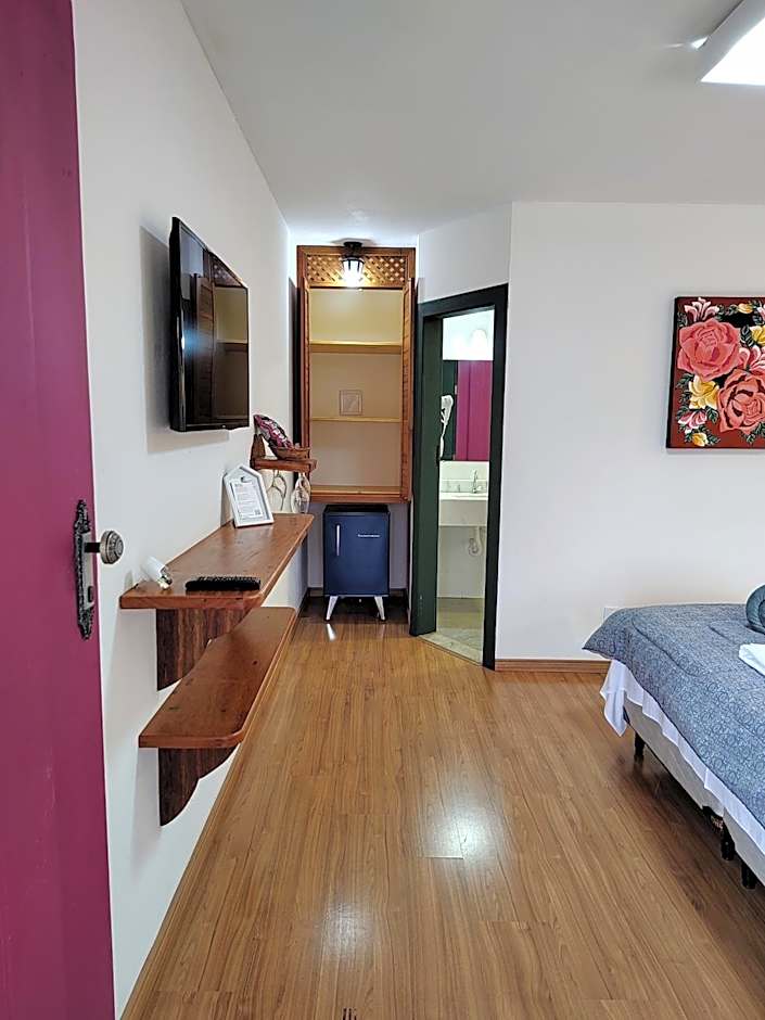 Recanto Serra do Trovão