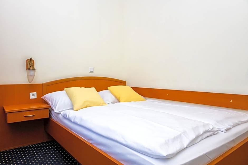 Suite Hotel 900m zur Oper