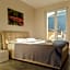 Yachting Residence - Private Dock, Lake Access & SPA
