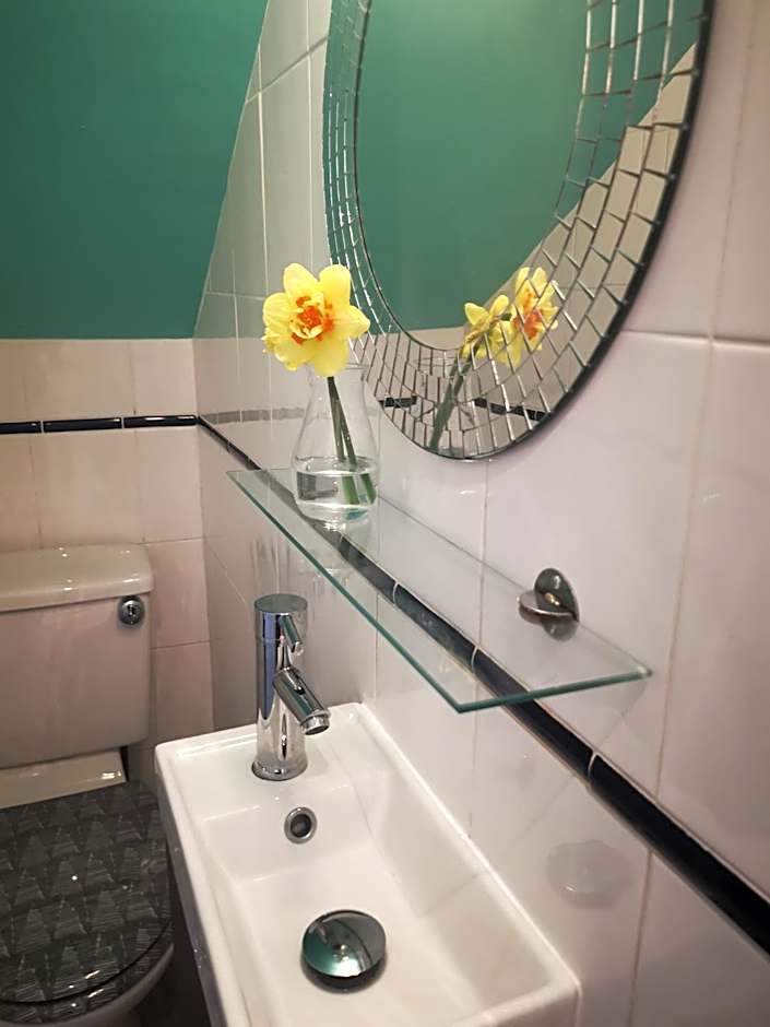 The Seafront Inn Holyhead