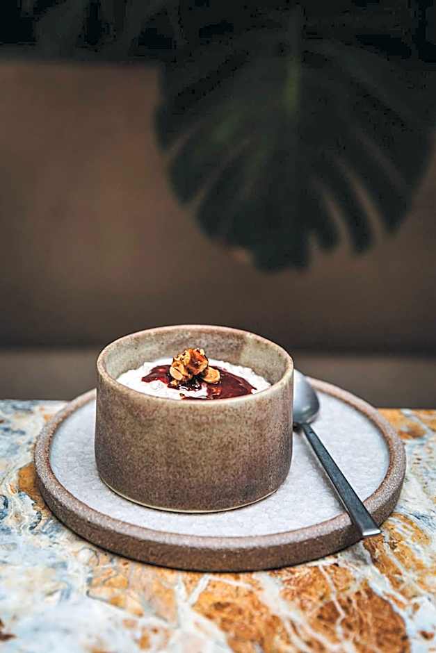 HOY Paris - Yoga Hotel