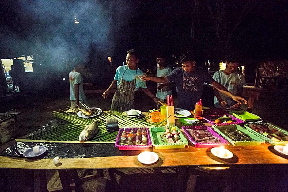 Island View Bar & Bungalow