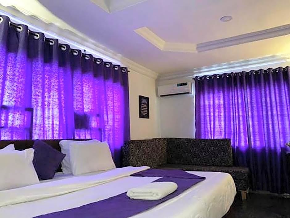 Airport Budget Hotel – Lagos, NY