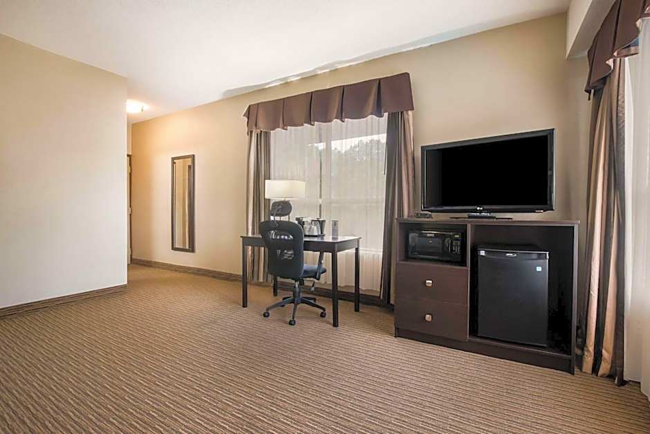 Best Western Little River Inn