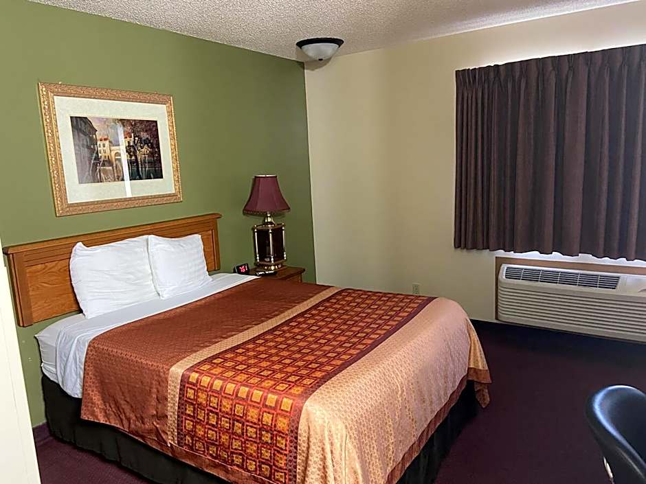 Heartland Hotel & Suites