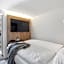 Ascona Lodge, Pool & Garden Retreat