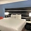 Clarion Pointe Atlanta Airport College Park