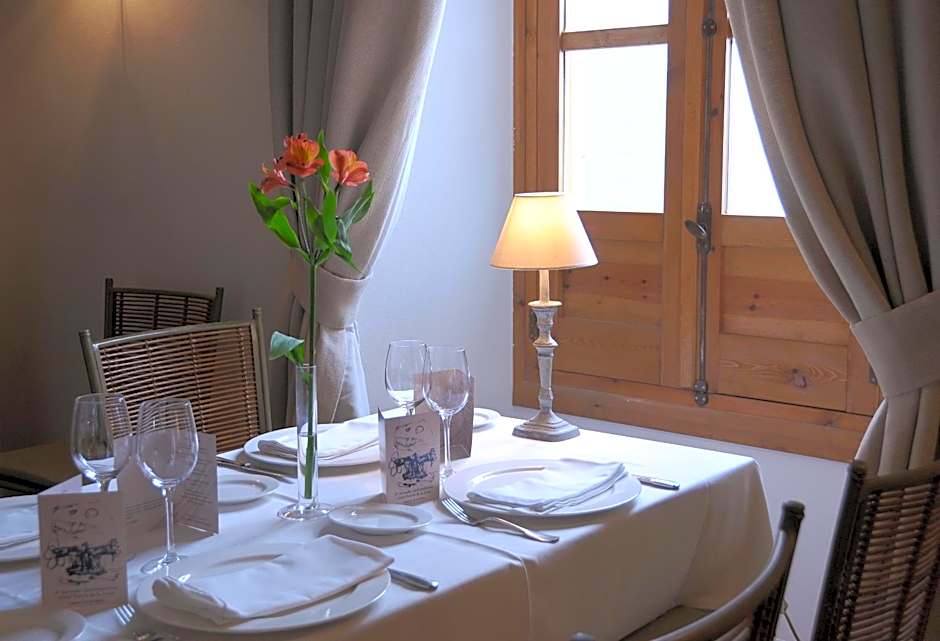 Hotel Puerta de la Luna