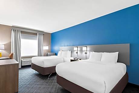 2 Queen Beds, Nonsmoking, Accessible