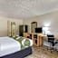 Quality Inn & Suites Hot Springs-Lake Hamilton