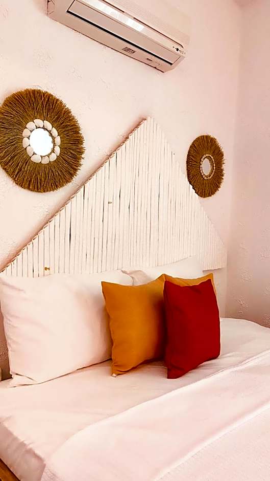 SİSU ALAÇATI OTEL