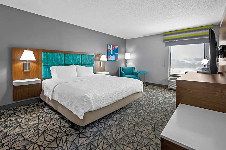 Hampton Inn By Hilton Bloomington West