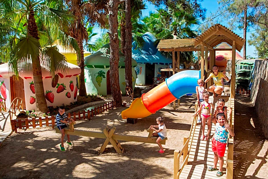 Miarosa İncekum Beach