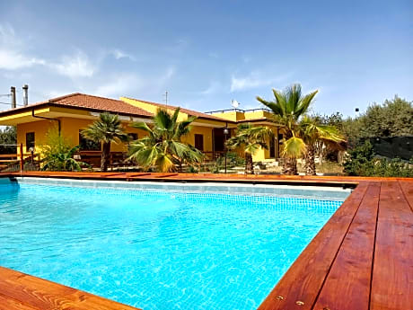 Turtle Island Apartments