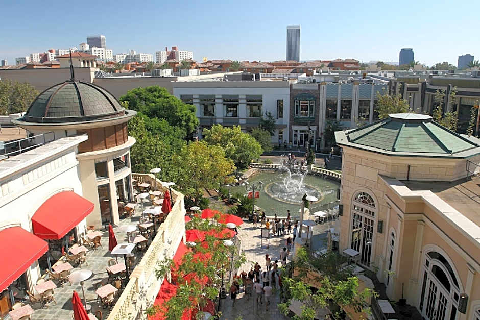 LA modern hostel