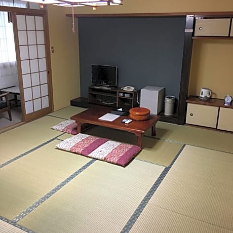 Japanese-Style Room