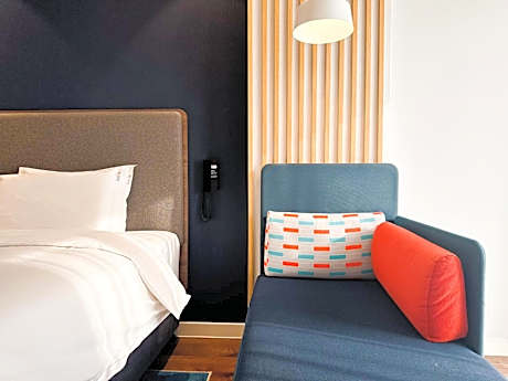 Standard King Room - High Floor