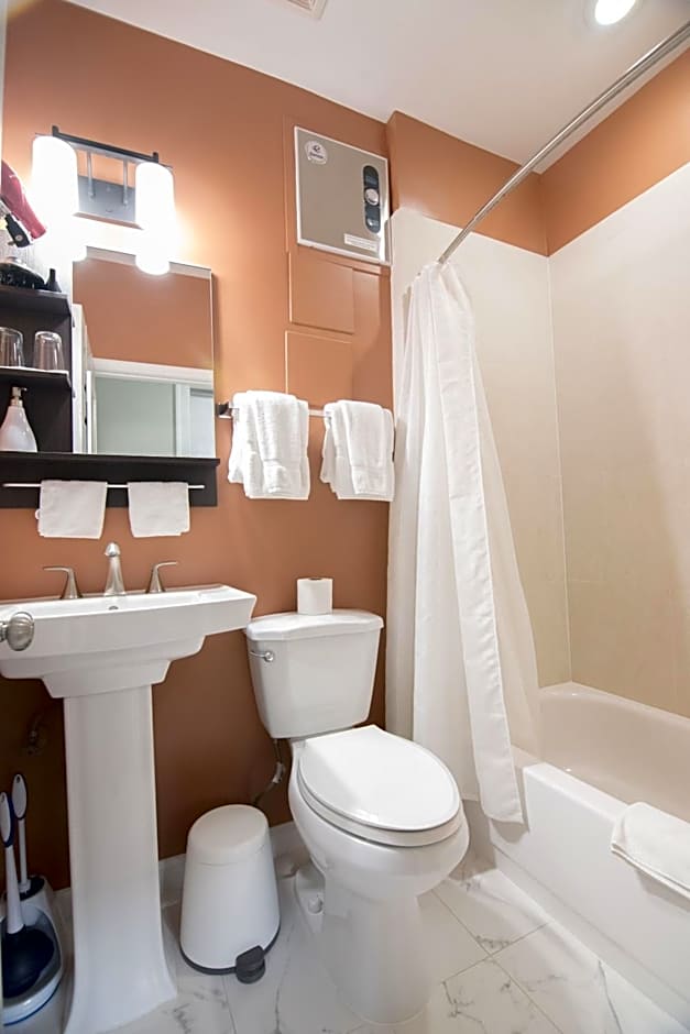 The Georgetown House Boutique Inn