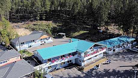 Celadon Lodge