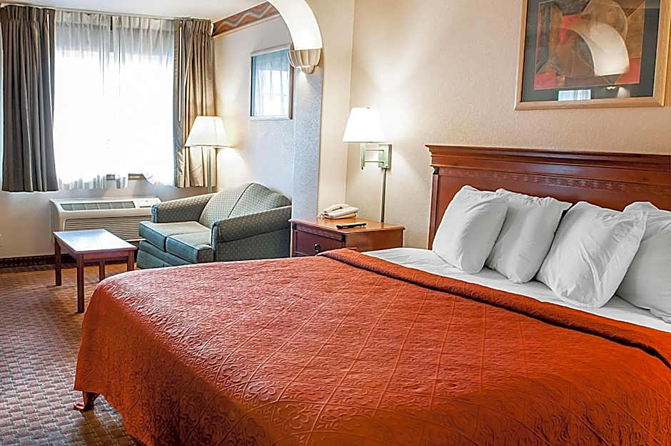 Quality Inn & Suites Las Cruces - University Area