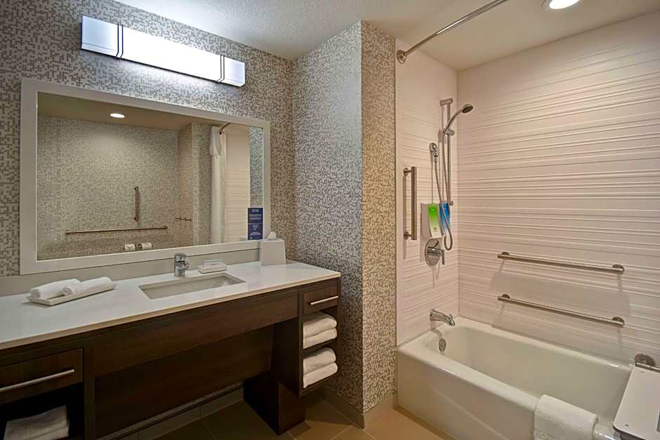 Home2 Suites By Hilton Eau Claire South, Wi