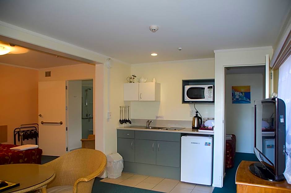 Bay Sands Seafront Studios