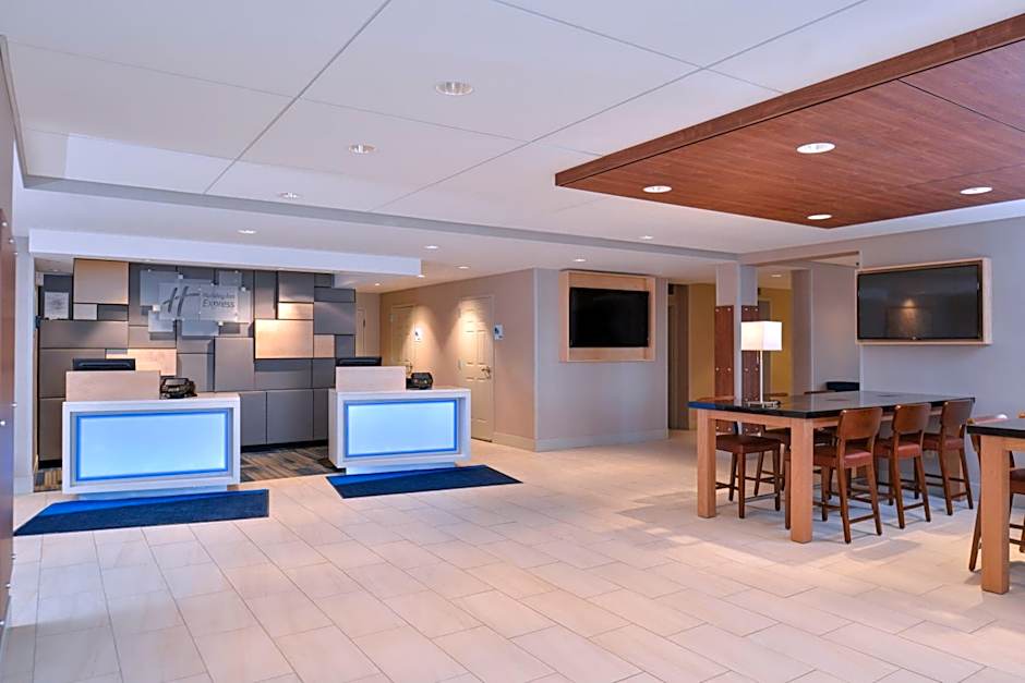 Holiday Inn Express Rochester - University Area By IHG