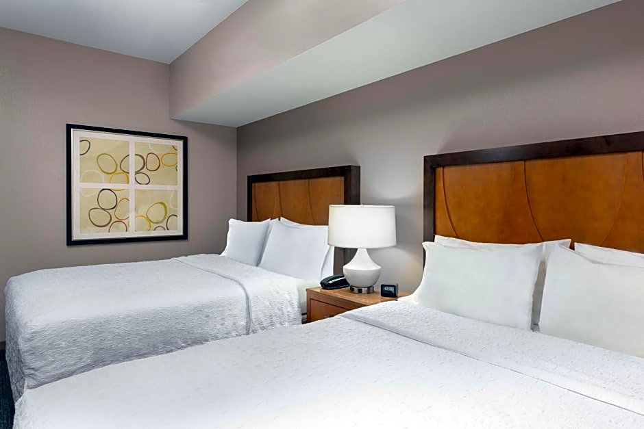 Hampton Inn By Hilton And Suites Clayton/St Louis-Galleria Area