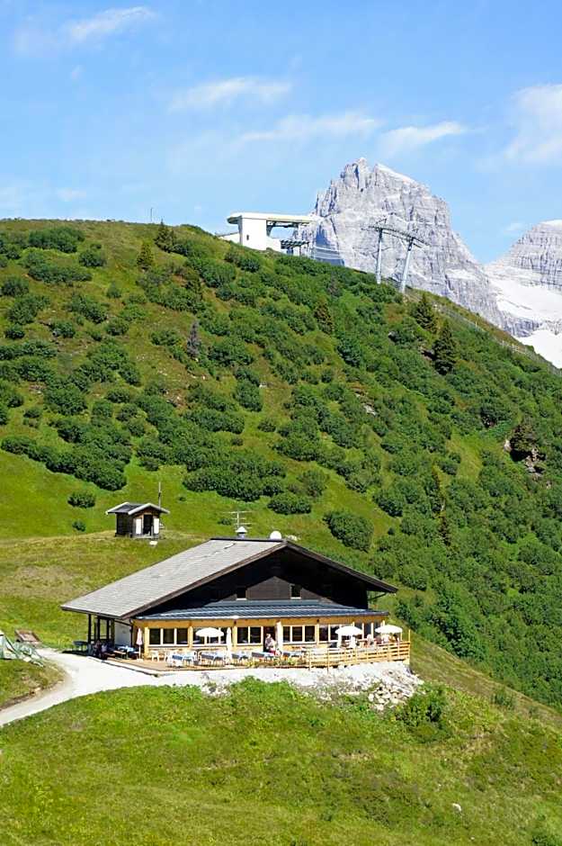 Edelweisshütte Ladurns