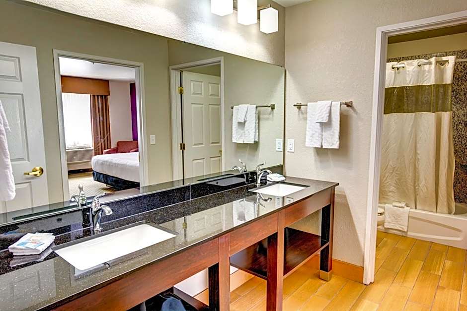 La Quinta Inn & Suites by Wyndham Spokane