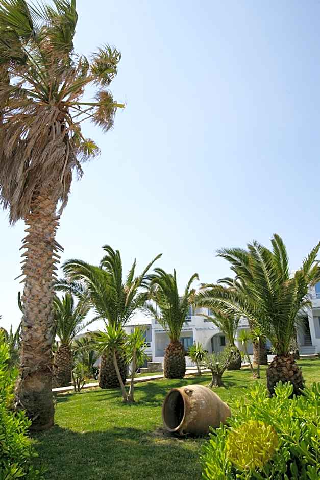 Porto Raphael Residences & Suites