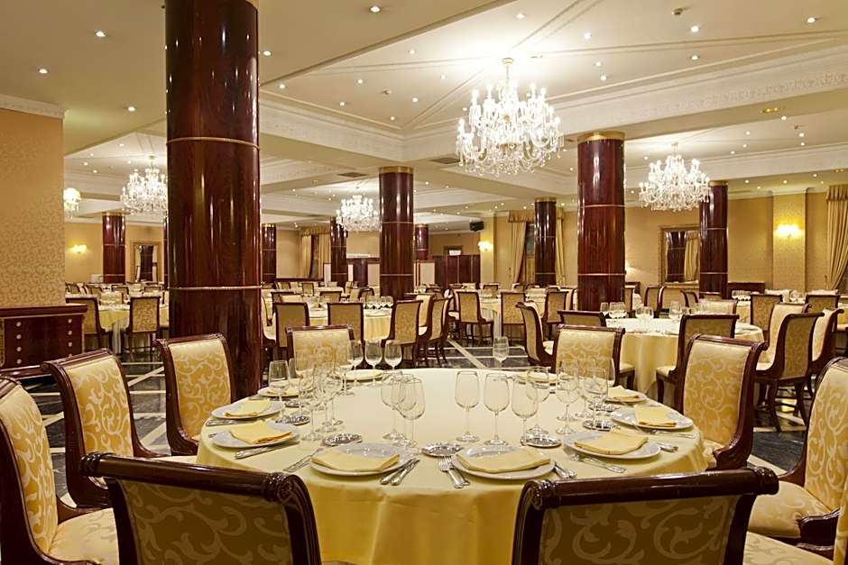 Hotel Alameda Palace