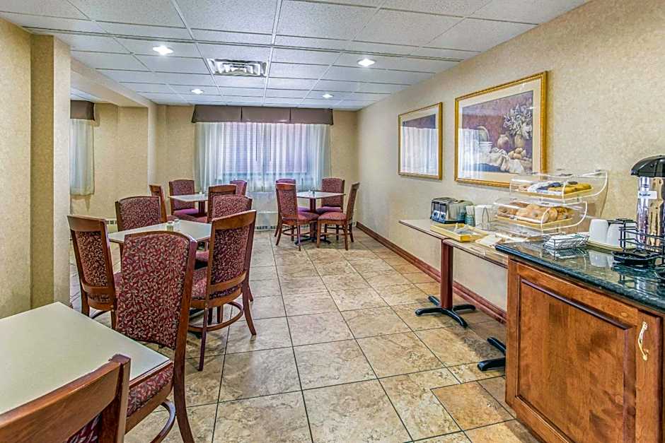Quality Inn & Suites Downtown