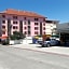 Bun Som Apartment