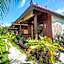 D'Muncuk Huts Lembongan