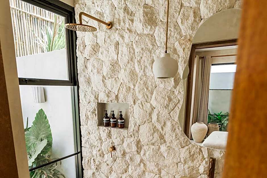 Alma Bingin Boutique Hotel