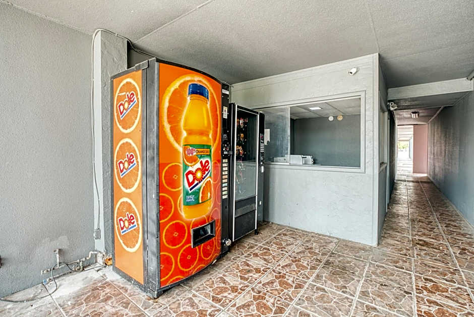 OYO Hotel San Antonio Lackland Air Force Base West