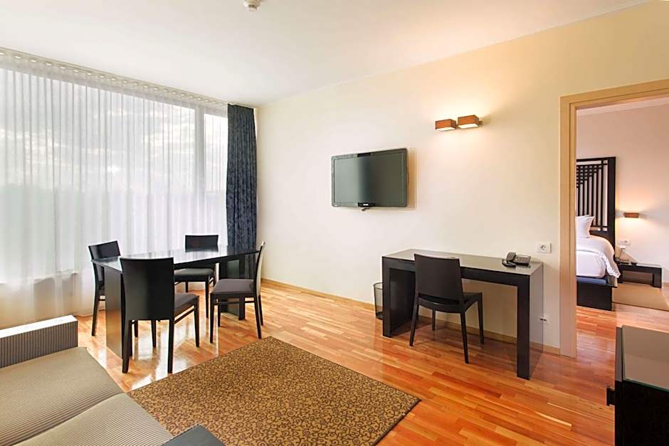 DoubleTree by Hilton Hotel Cluj City Plaza