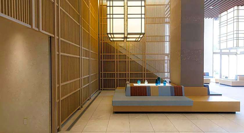 JR Kyushu Hotel Blossom Naha