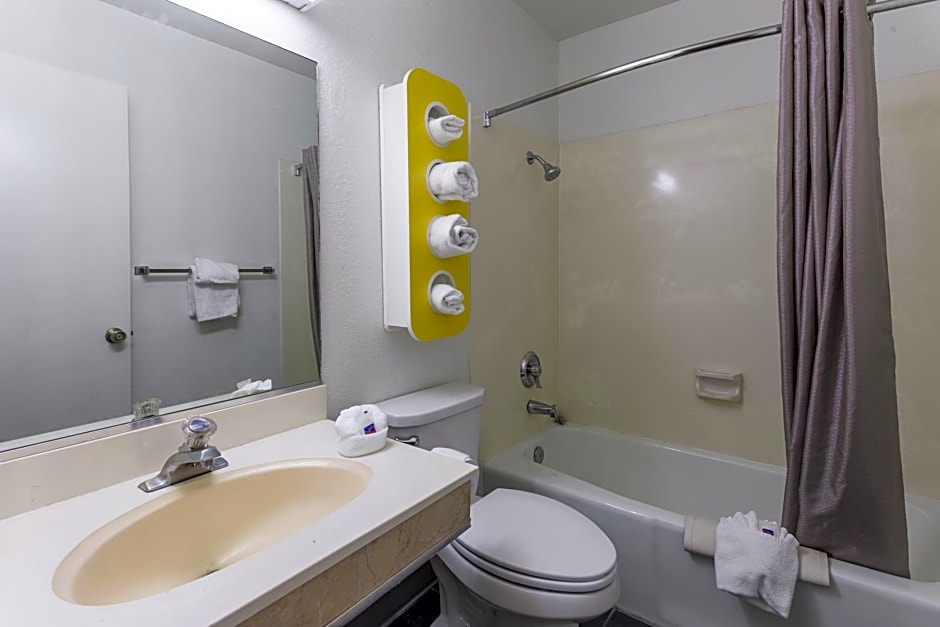 Americas Best Value Inn Cameron Park Folsom