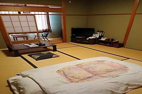 Japanese Style Room - Smoking