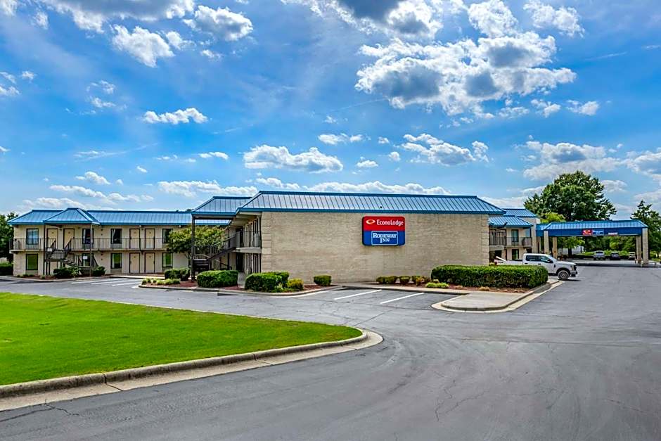 Econo Lodge Fayetteville I-95