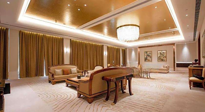 Suzhou Jinji Lake Grand Hotel