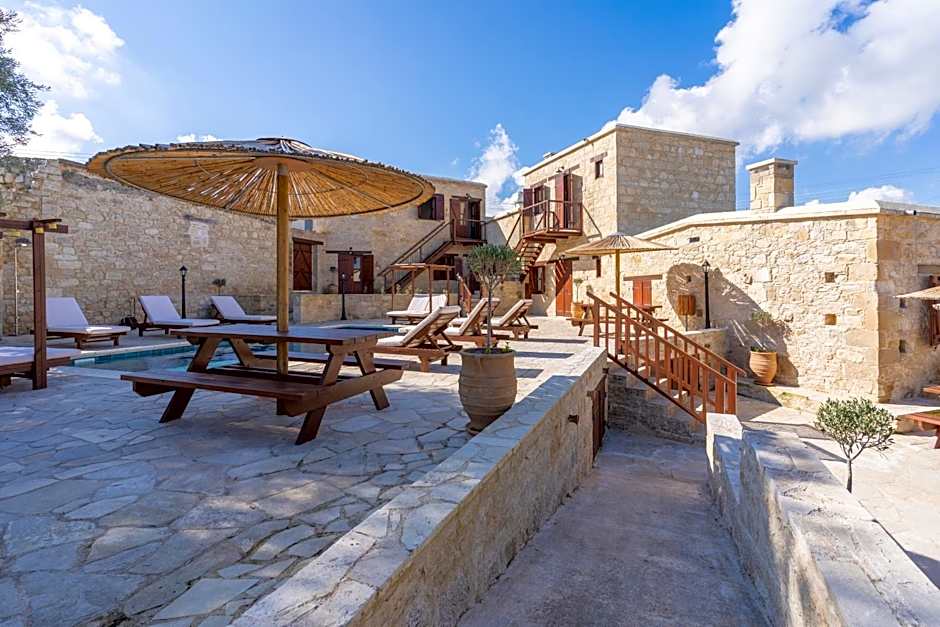 Stone Court Boutique Studios