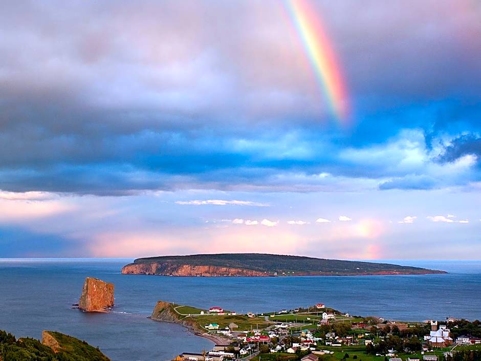 Au Pic de l'Aurore Motel-Chalets