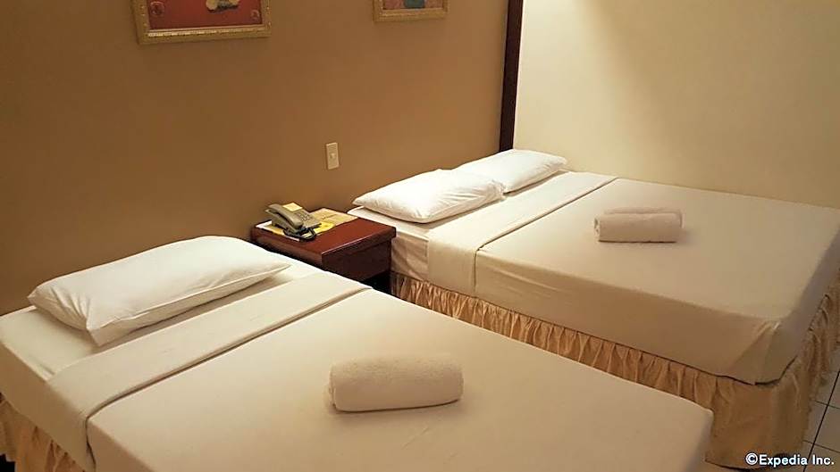 Dumaguete Royal Suite Inn