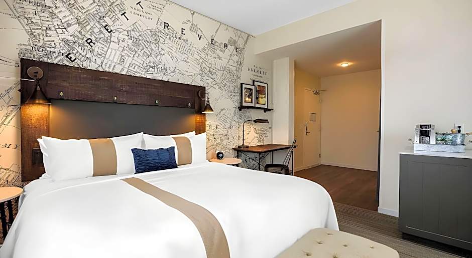 enVision Hotel Boston-Everett