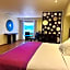 Hotel Mirage