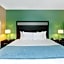 Baymont by Wyndham Midland Center